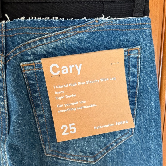 Reformation Cary High Rise Slouchy Wide Leg Jeans - NWT - Picture 3 of 5